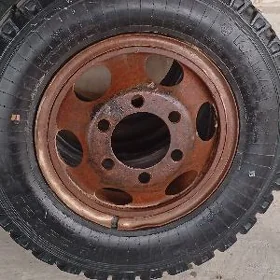 teker 8.25R20