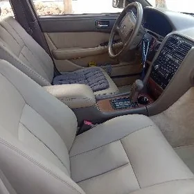 Lexus LS 400 1991