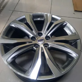 Ford explorer diska teker