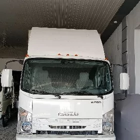 Isuzu Forward 2017