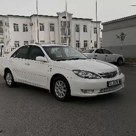 Toyota Camry 2003