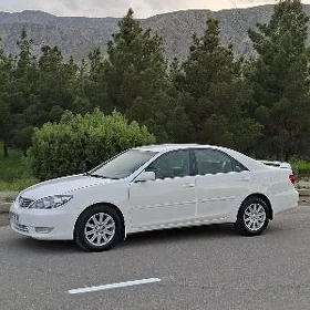 Toyota Camry 2005