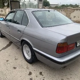 BMW 525 1993