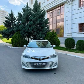 Toyota Avalon 2013