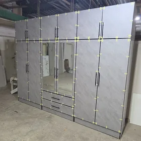 Mebel taze