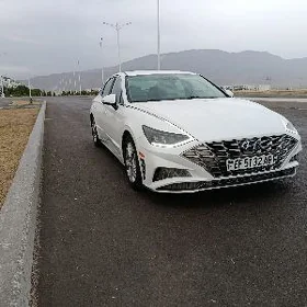 Hyundai Sonata 2020