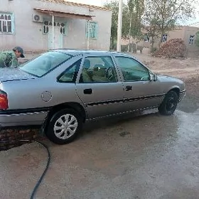 Opel Vectra 1990