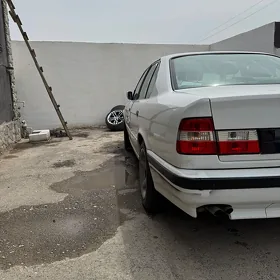 BMW 528 1993