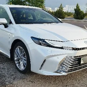 Toyota Camry 2025