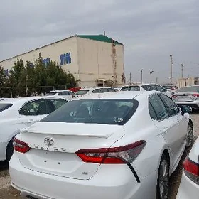 Toyota Camry 2023