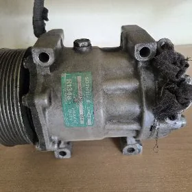 Jcb kandsiner kompresor