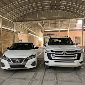 Nissan Maxima 2019
