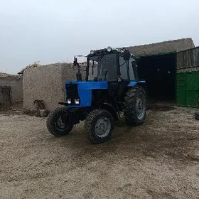 MTZ 82 2012