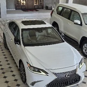 Lexus ES 350 2021