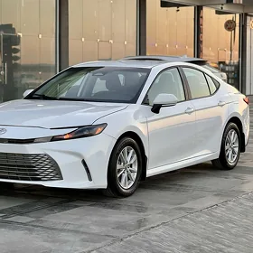 Toyota Camry 2024