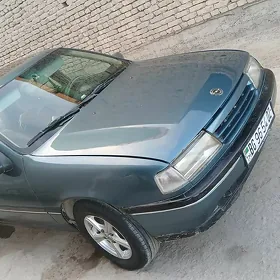 Opel Vectra 1992