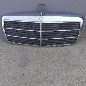 Mercedes -Benz аблицовка