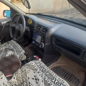 Opel Vectra 1993