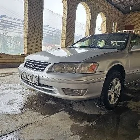 Toyota Camry 2000