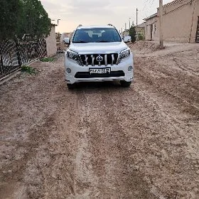 Toyota Land Cruiser Prado 2014