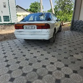 Mitsubishi Galant 1991