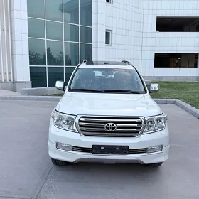 Toyota Land Cruiser 2011