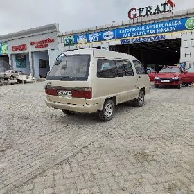 Toyota Town Ace 1990