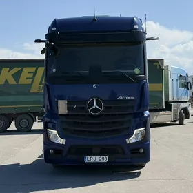 Mercedes-Benz ACTROS 3331 2021