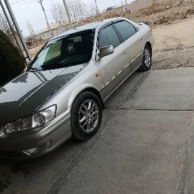 Toyota Camry 2001