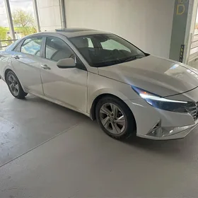 Hyundai Elantra 2021