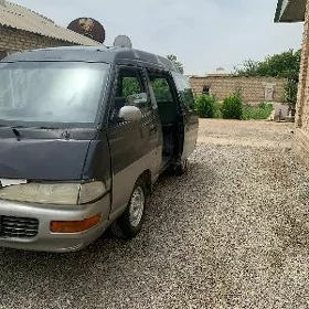 Toyota Town Ace 1995