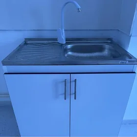 mebel kuhnya