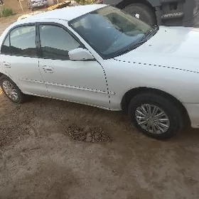Mitsubishi Galant 1995