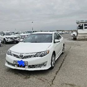 Toyota Camry 2012
