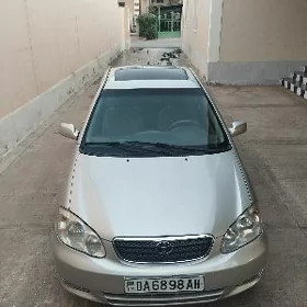 Toyota Corolla 2004