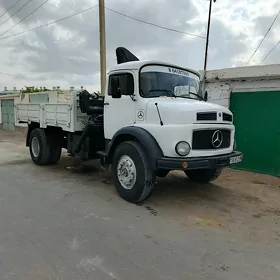 Mercedes-Benz ACTROS 3331 1989