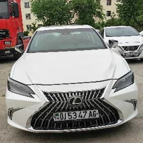 Lexus ES 350 2023