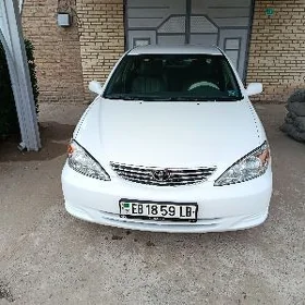 Toyota Camry 2003