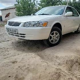 Toyota Camry 1999