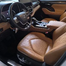 Toyota Highlander 2022