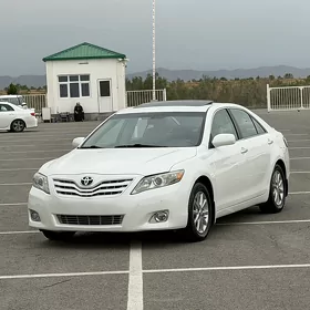 Toyota Camry 2011