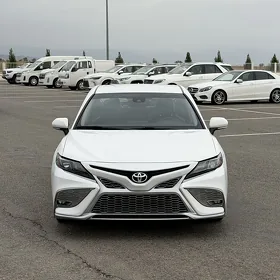 Toyota Camry 2023