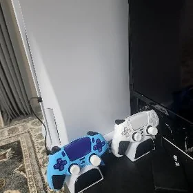 PS 5 FAT