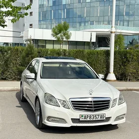 Mercedes-Benz E350 2010