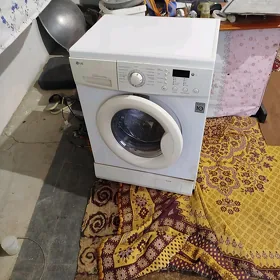 Kir ýuwujy maşyn LG 5kg