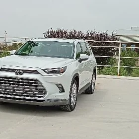 Toyota Highlander 2024
