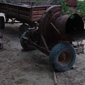 MTZ T-28 2015