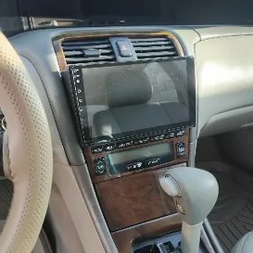 Toyota Avalon 2000