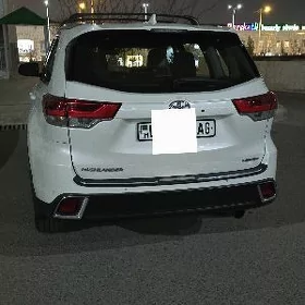 Toyota Highlander 2017