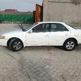 Toyota Camry 1998